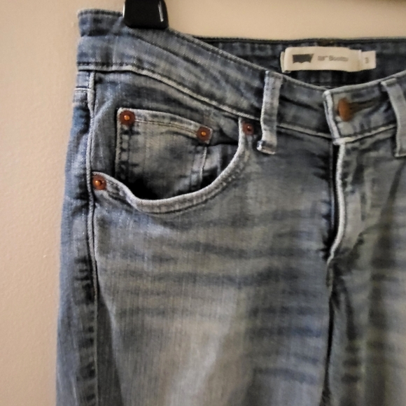 Levi's Classic Bootcut Jeans for Women (Juniors) - Picture 5 of 9